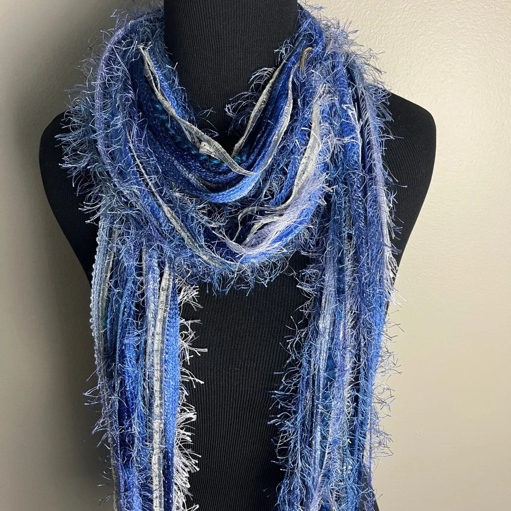 Blue and White Fringed Scarf - Picture 4 of 7